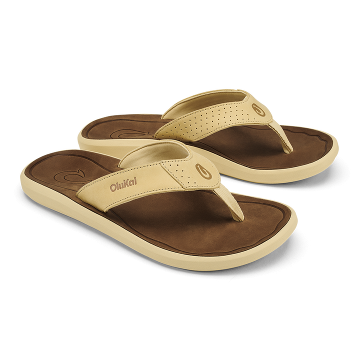 OluKai Men's Pili Sandals