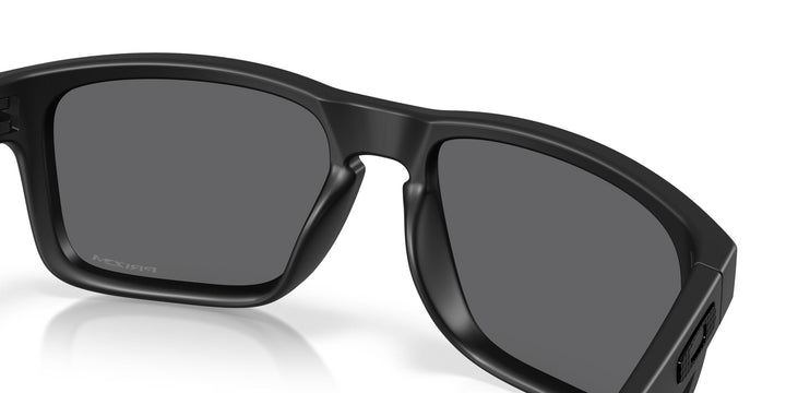 Oakley Holbrook Matte Black Frame | Prizm Black Lense