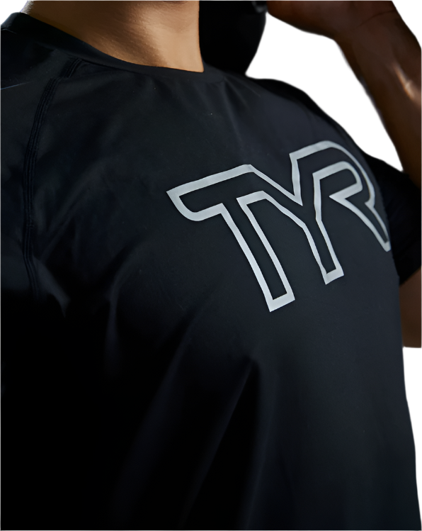 TYR Men's ClimaDry Raglan Big Logo Tech Tee - Solid