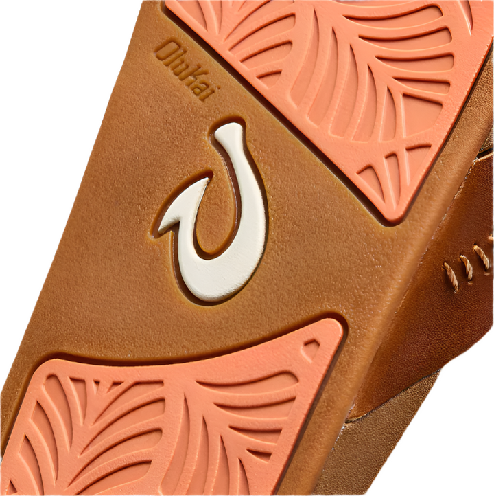 OluKai Women's Kīpe‘a ‘Olu Leather Slide Sandals